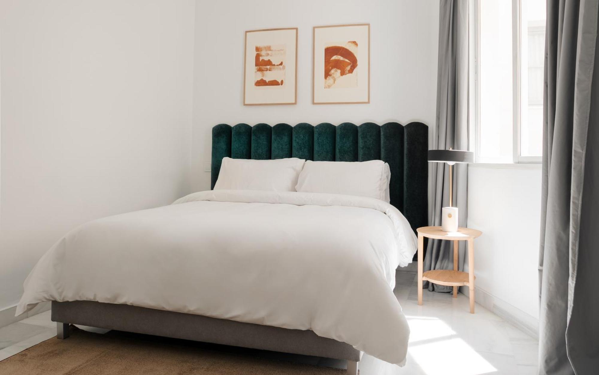 Aparthotel Sonder Santa Ana Madryt Zewnętrze zdjęcie